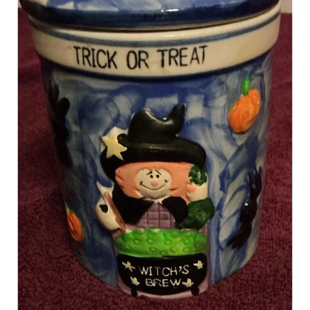 Ceramic Halloween Cookie Jar‎ With Witchs Brew Design